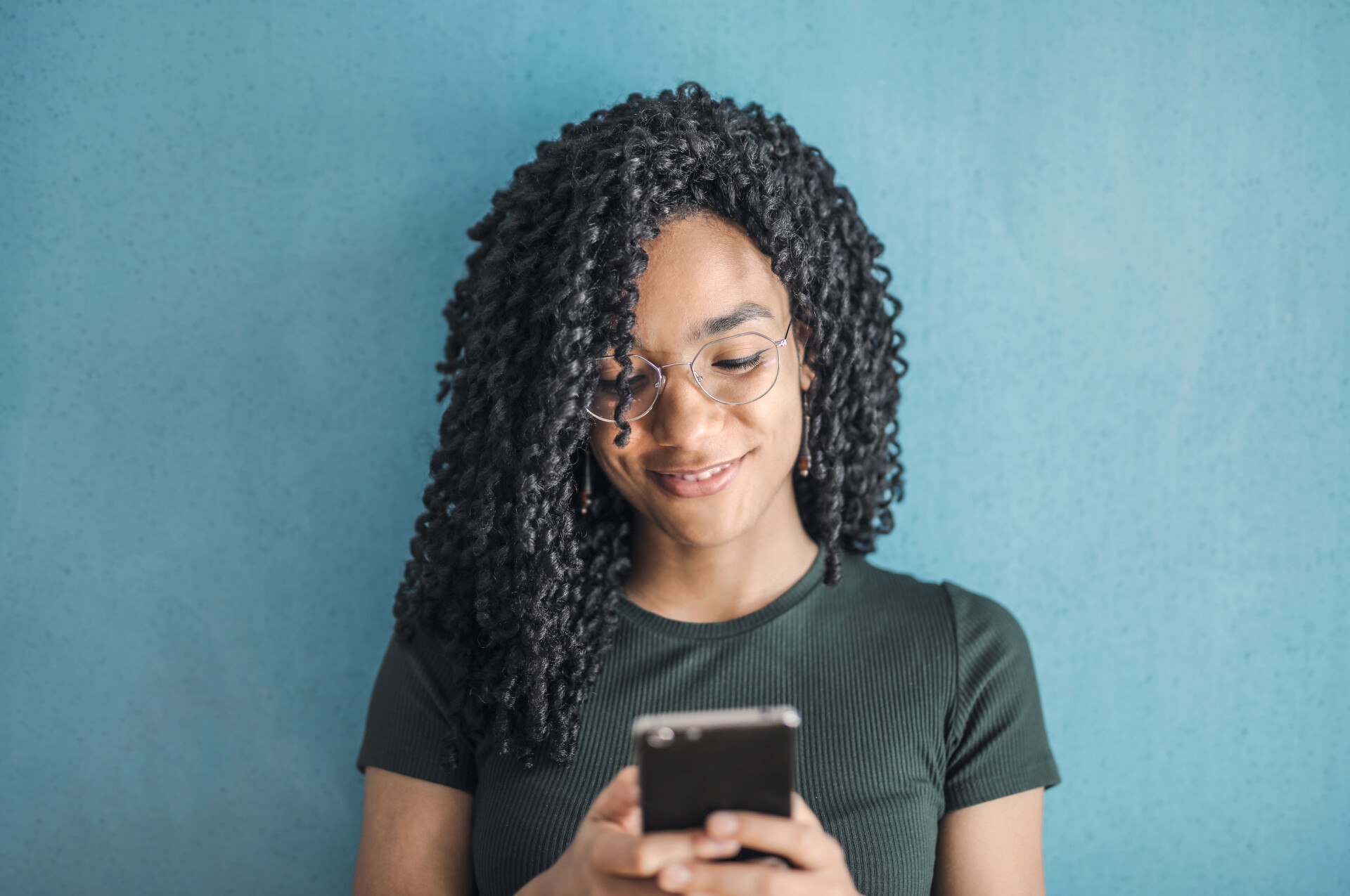 Where to Find Real Cuban Mail Order Brides Safely Online